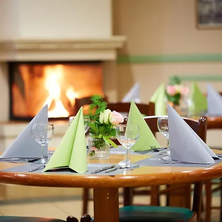 Szálloda Campanile 2*