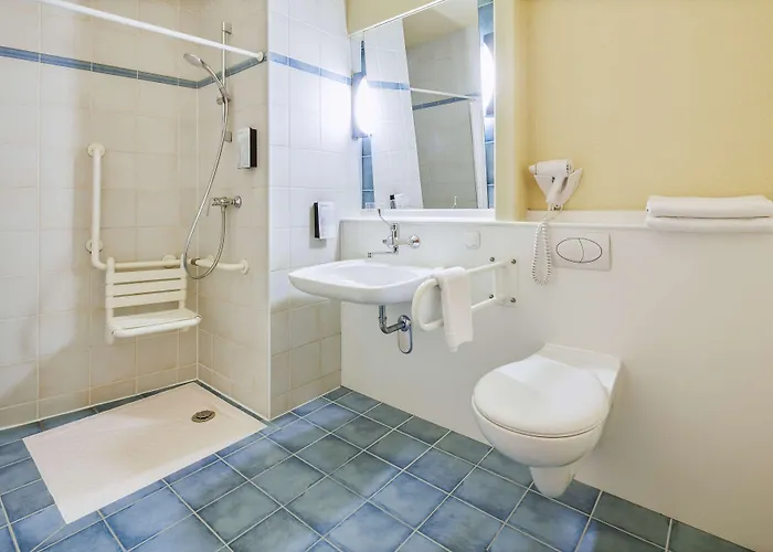 Szálloda Campanile 2*